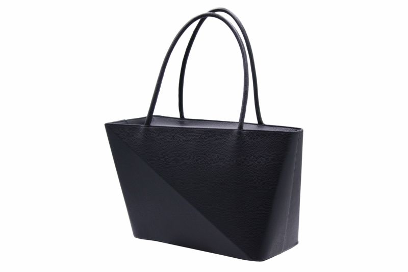TOTE BAG / BLACK | GEMER（ジェマー） | レザーボディ
